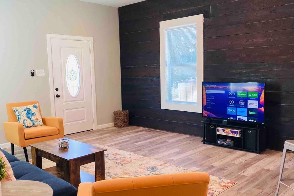 Midtown Hideaway Holiday home Galveston