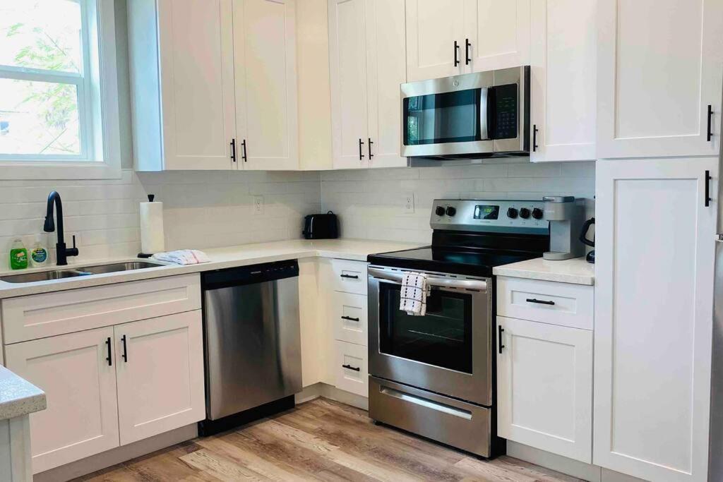 Midtown Hideaway Holiday home